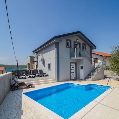 Villa With Amazing View And A Private Pool, Susnjar 1 Kruševo Extérieur photo